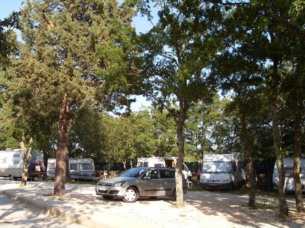 Villaggio Camping Bosco Selva Alberobello Exterior foto